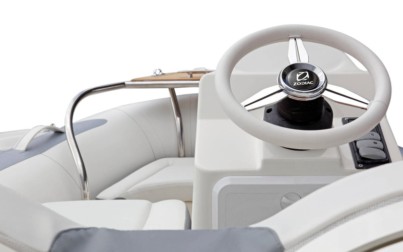 Zodiac Yachtline 340
