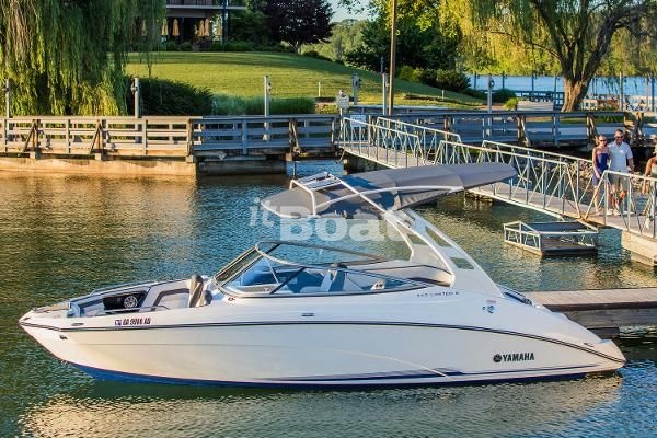 Yamaha 242 LIMITED S E-SERIES (2016)