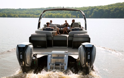 Premier Pontoons Intrigue RF