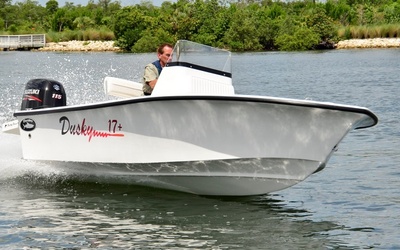 Dusky 17 Open Fisherman