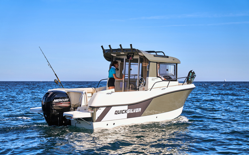 Quicksilver 605 Pilothouse