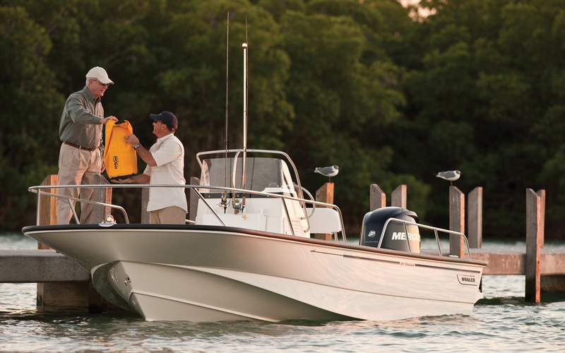 Boston Whaler 190 Montauk