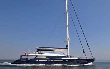 Mengi-Yay Yachts Legato