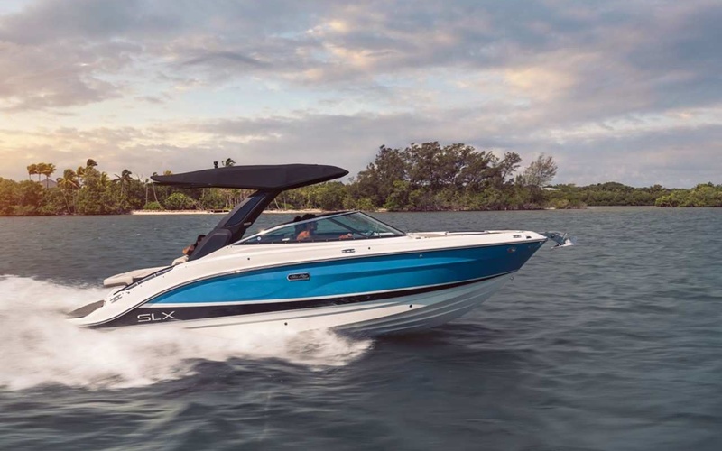 Sea Ray SLX 260