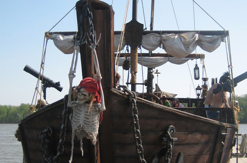 Tim Woodson's pirate business