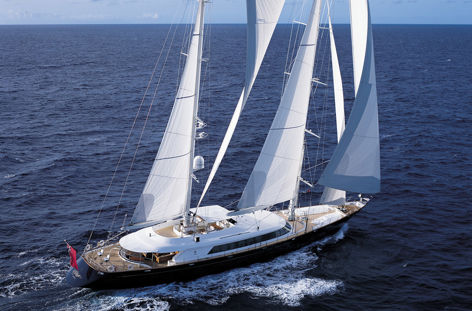 Perini Navi Almyra II
