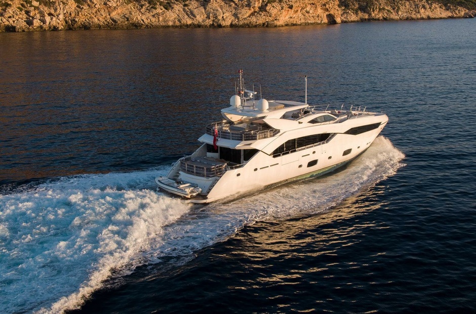 Sunseeker Makani II