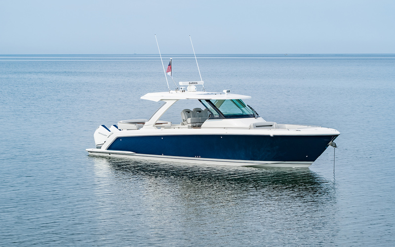 Tiara 38 LS