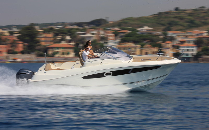 Jeanneau Cap Camarat 8.5 WA