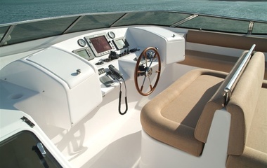 Gulf Craft Majesty 88