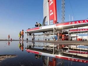 Пиранья вышла на охоту