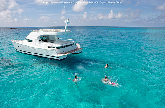 Lagoon Power 44