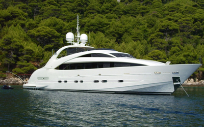 ISA Yachts 120