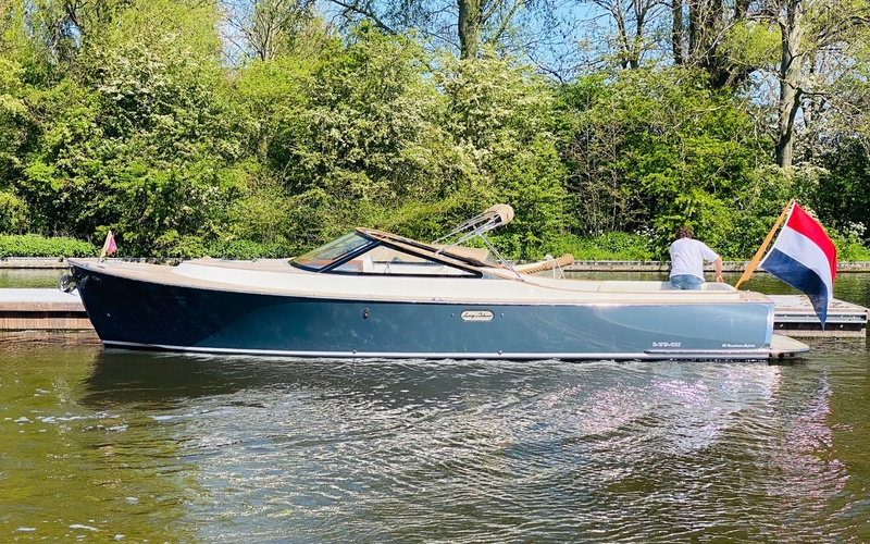 Long Island 33 Runabout