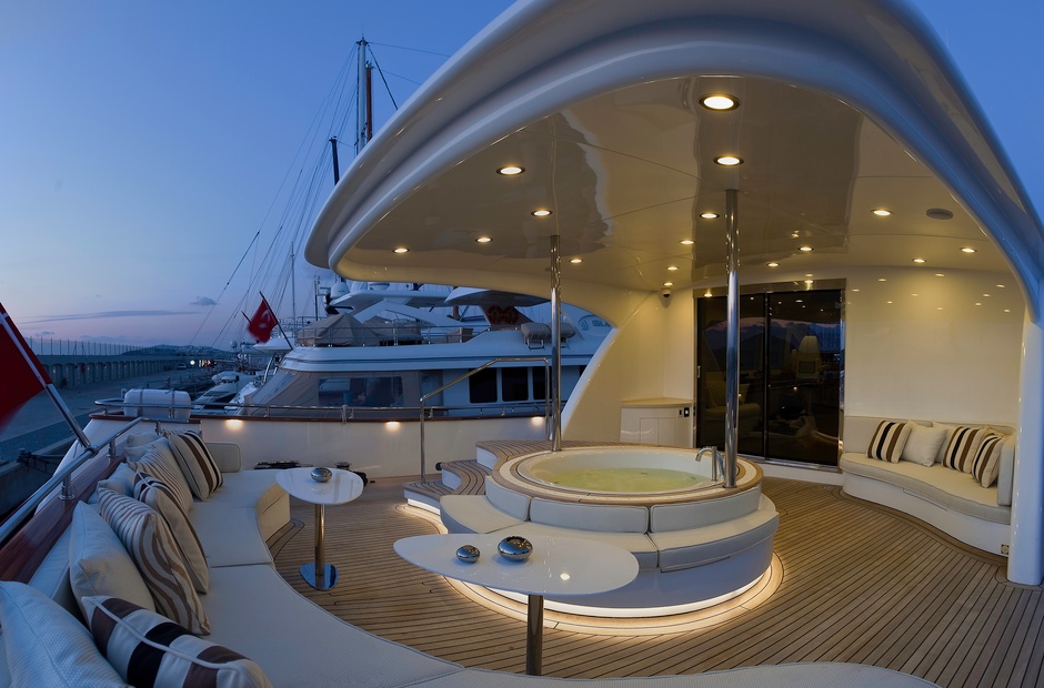 Agantur Shipyard AD5