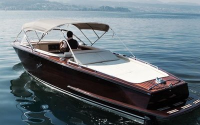 Boesch 620 Bimini De Luxe