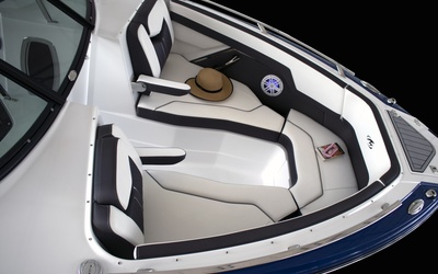 Monterey 275SS