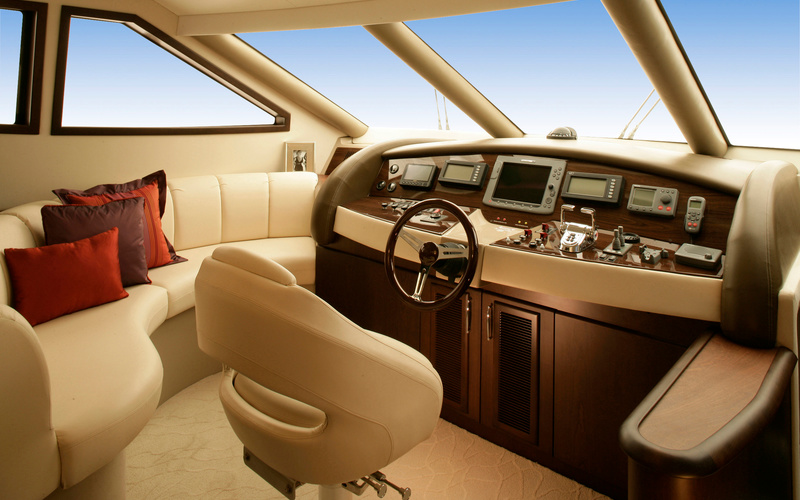 Marquis 690
