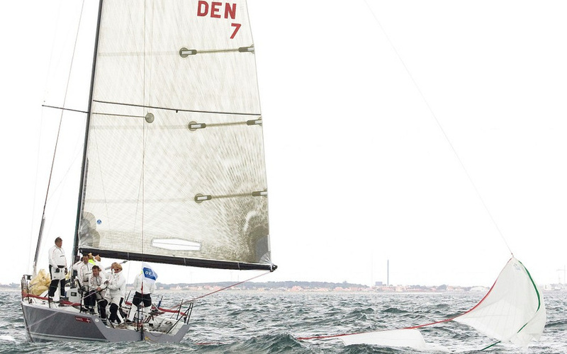 dk yachts Farr 40