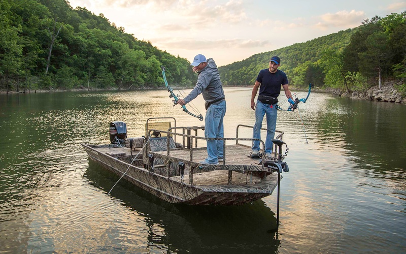 Crestliner 1800 Arrow