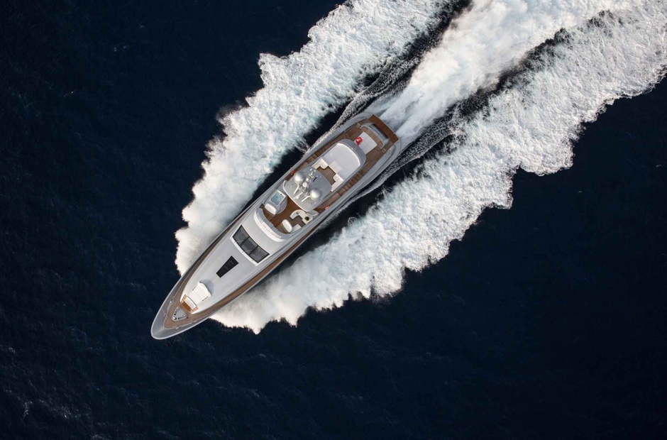 ISA Yachts Silver Wind