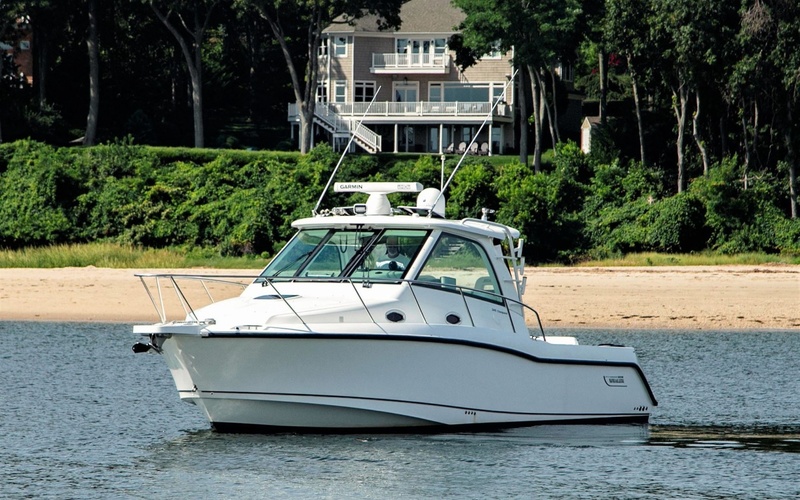 Boston Whaler 345 Conquest Pilothouse