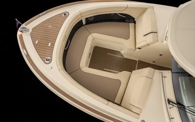 Chris-Craft Calypso 32