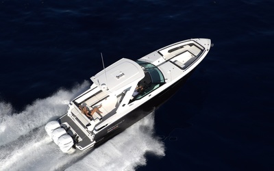 Monterey 385SS