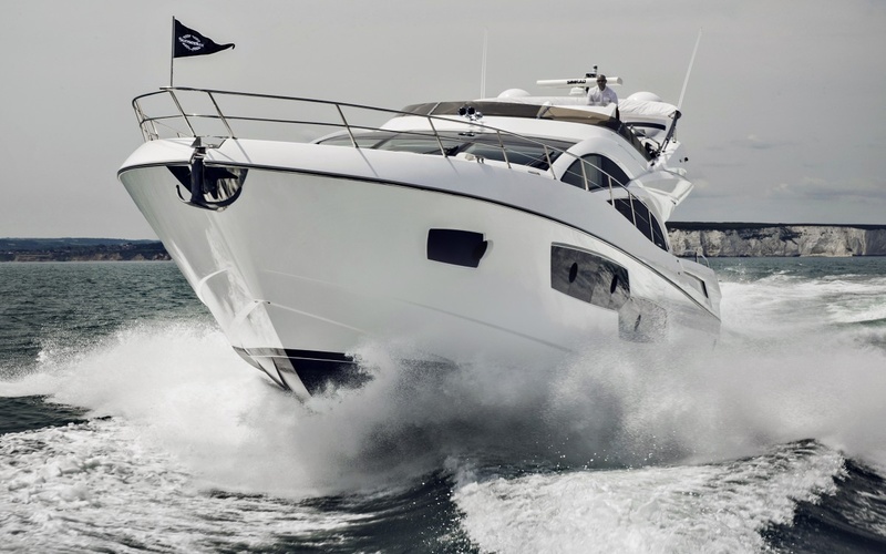 Sunseeker 80 Sport Yacht