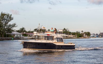 Ranger Tugs R-29 CB