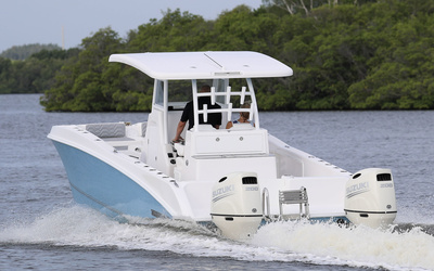 Twin Vee 280 Center Console GFX