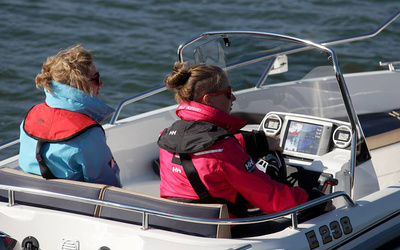 Yamarin 46 Side Console