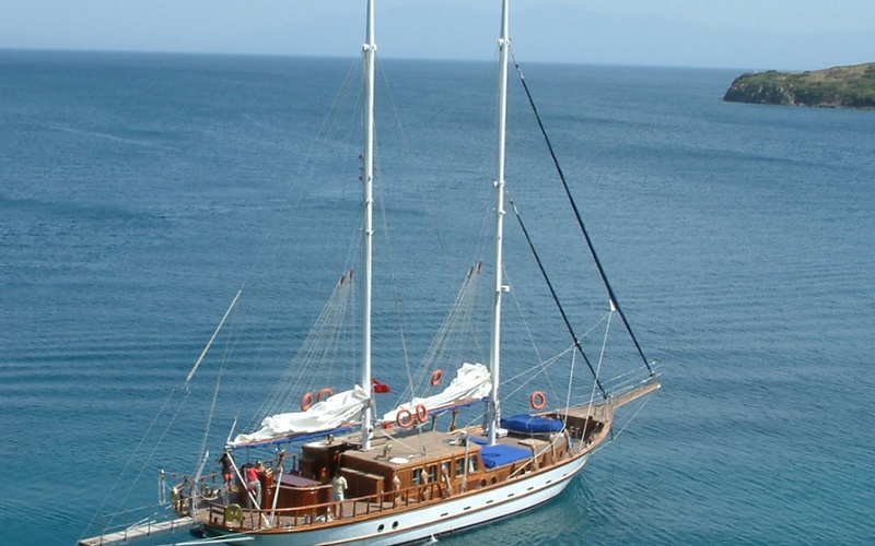 Aegean 22 M