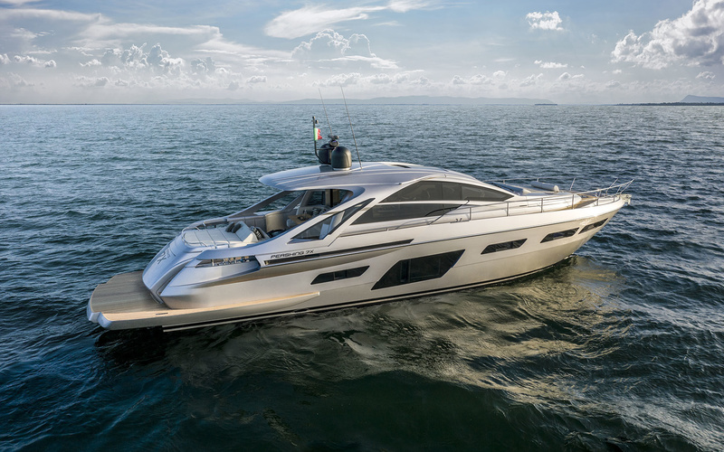 Pershing 7X
