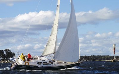 Nauticat  37
