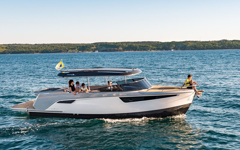 Alfastreet Marine 28 Cabin Electric