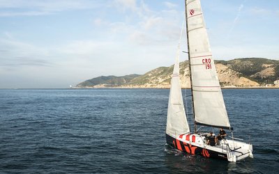 Beneteau First 27