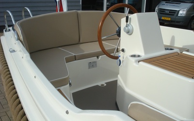 Interboat 17