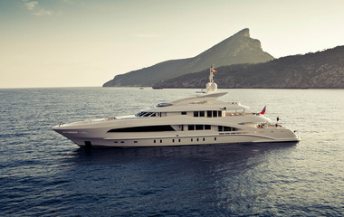 Heesen Knight