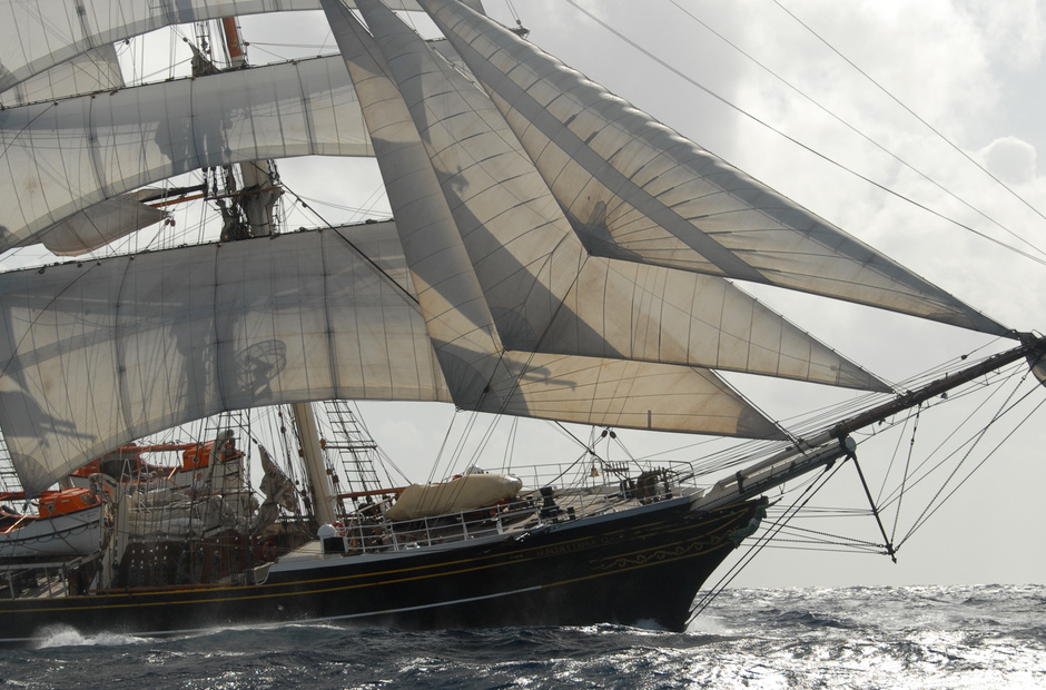 Damen Stad Amsterdam