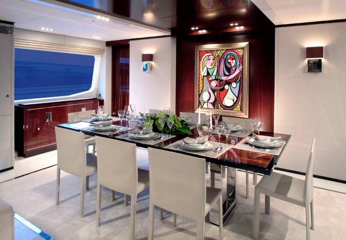 Alloy Yachts Gazelle
