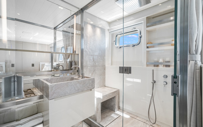Glastron GTSF 200