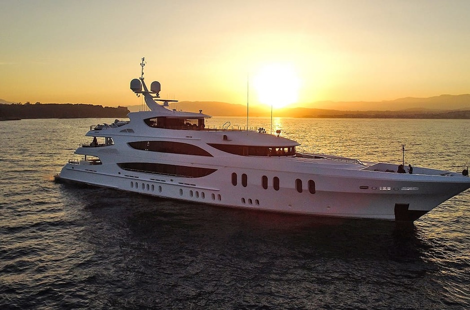 Trinity Yachts Liberty