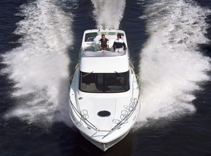 Galeon 330 Fly