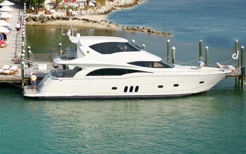 Marquis 720 Tri-Deck