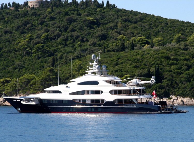 Feadship Attessa