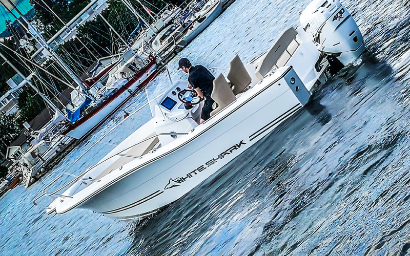 White Shark 226CC