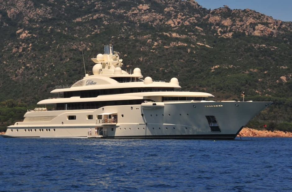 Lurssen Raya