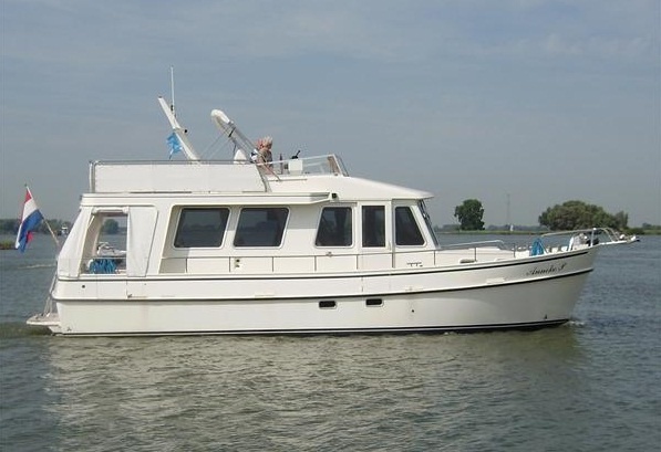 De Alm  Almtrawler 1200 AD