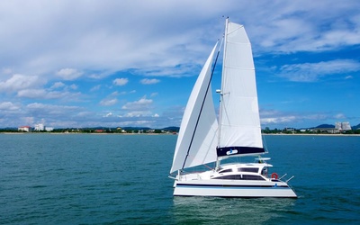 Island Spirit 380
